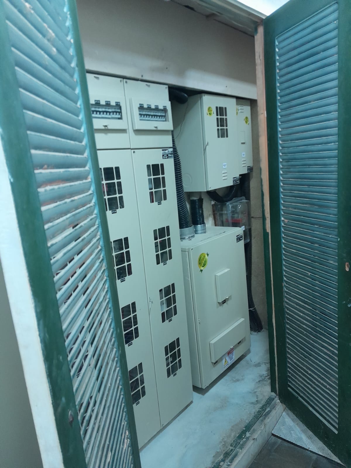 WhatsApp Image 2023-11-27 at 12.00.55 (1).jpeg